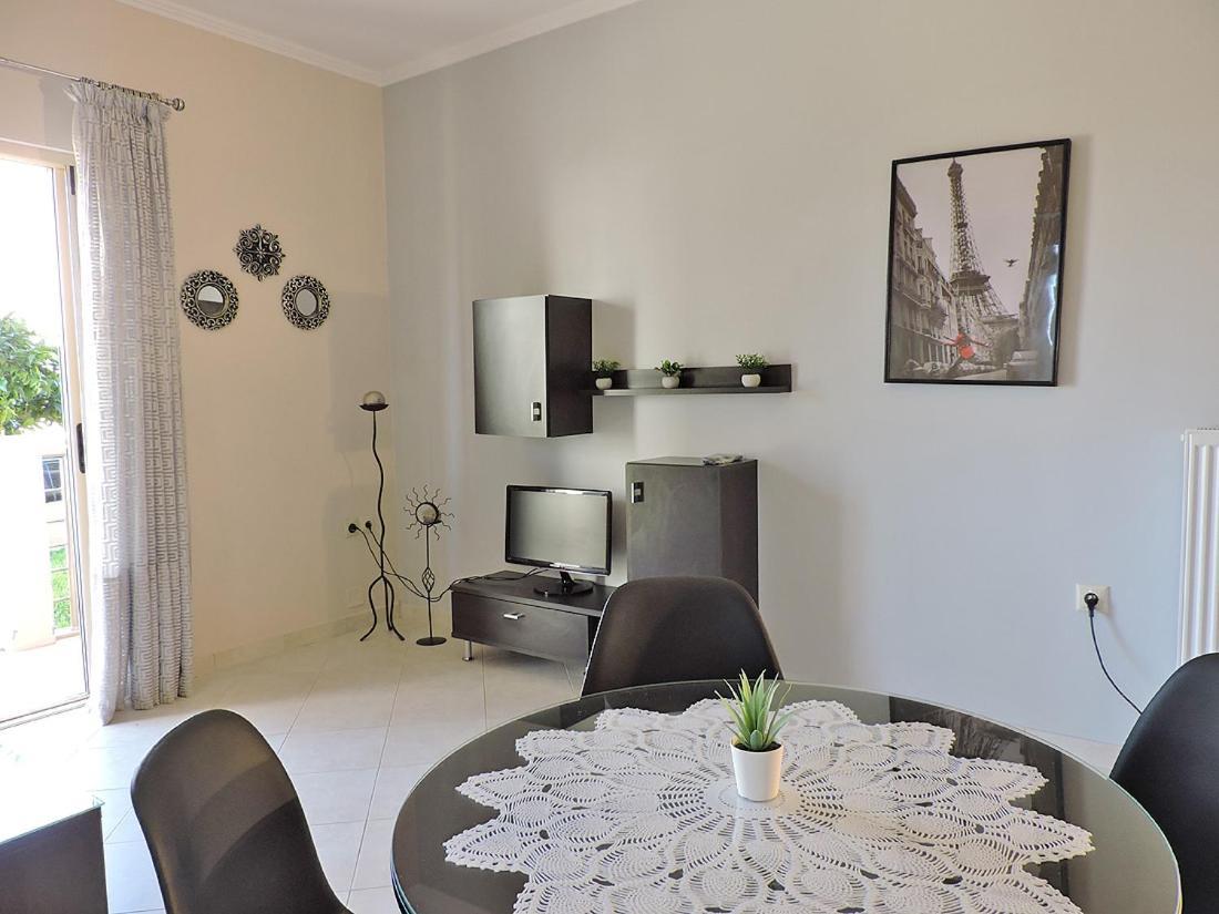 Markelia Apartments Lefkada エクステリア 写真